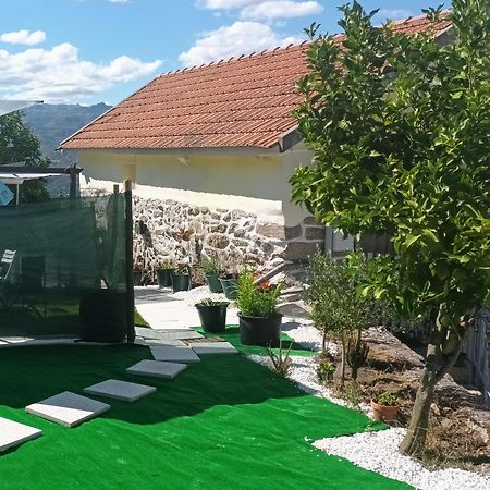 Geres Do Alibaba Villa Ruivaes Exterior photo
